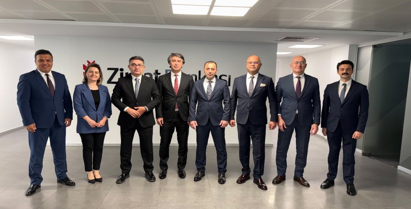 YİĞİT, ZİRAAT BANKASI KAYSERİ BÖLGE BAŞKANI KARAMAN'A, HAYIRLI OLSUN ZİYARETİNDE BULUNDU