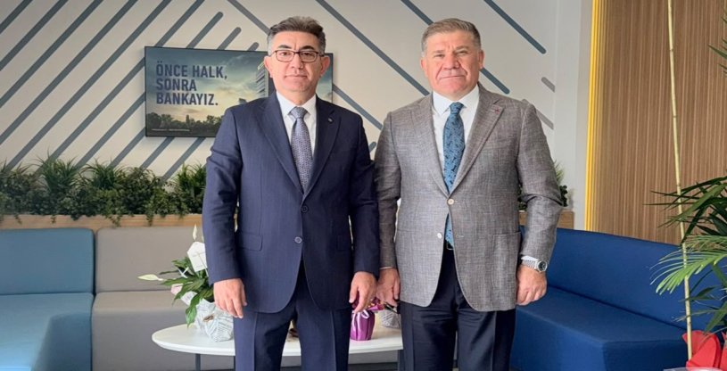 YİĞİT, SELÇUKLU TİCARİ MÜDÜRÜ ÖZDEMİR'E 'HAYIRLI OLSUN' ZİYARETİNDE BULUNDU