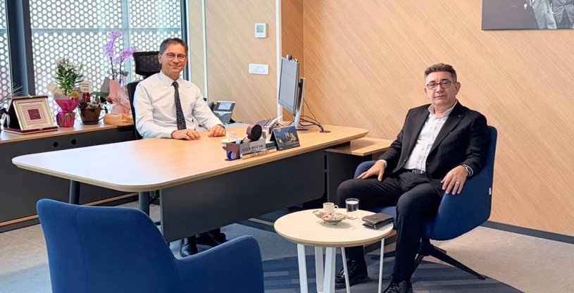 YİĞİT, HALKBANK NALCAÇI ŞUBE MÜDÜRÜ BEĞENDİ'YE 'HAYIRLI OLSUN' ZİYARETİNDE BULUNDU