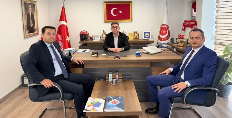 YİĞİT, ZİRAAT BANKASI KONYA TİCARİ ŞUBE MÜDÜRÜ ONGÜN VE ÜYEMİZ ÇAMLICA'YI MİSAFİR ETTİ