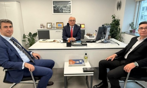 YİĞİT, HALK BANKASI NİĞDE ŞUBESİNE 'HAYIRLI OLSUN' ZİYARETİNDE BULUNDU