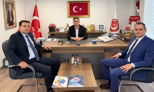 YİĞİT, ZİRAAT BANKASI KONYA TİCARİ ŞUBE MÜDÜRÜ ONGÜN VE ÜYEMİZ ÇAMLICA'YI MİSAFİR ETTİ
